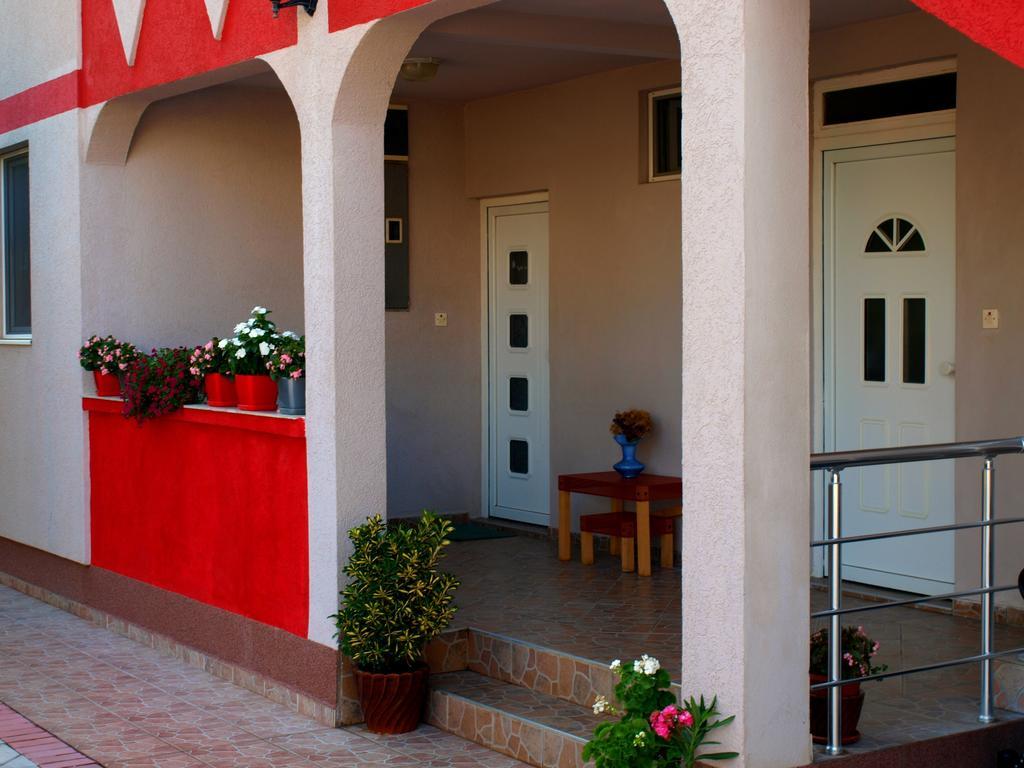 דירות אולסינץ' Friendly House מראה חיצוני תמונה