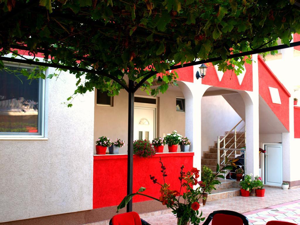 דירות אולסינץ' Friendly House מראה חיצוני תמונה