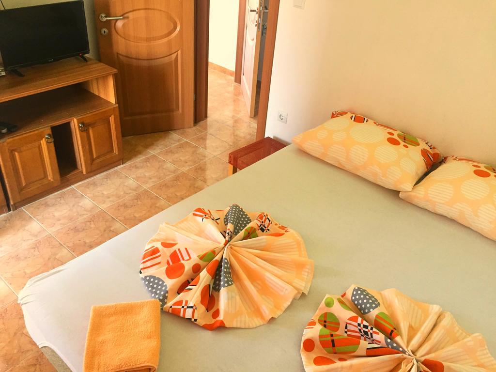 דירות אולסינץ' Friendly House מראה חיצוני תמונה